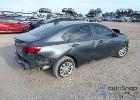 2021 Kia Forte Fe из США, поврежденный, VIN 3KPF24AD8ME289459